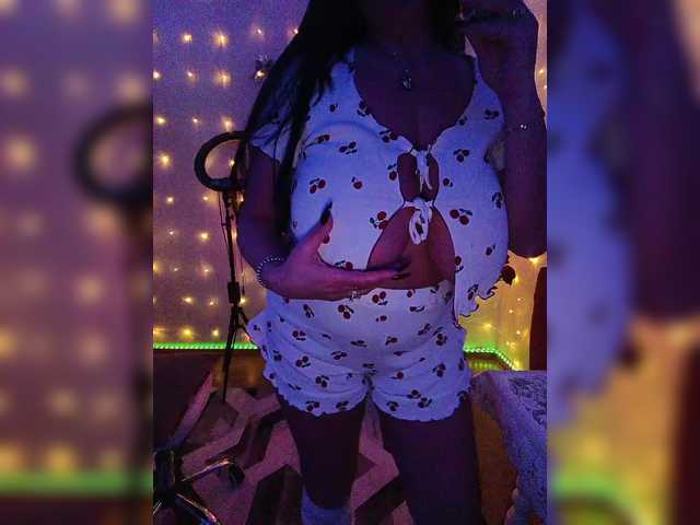 Lana1973's BongaCams show and profile