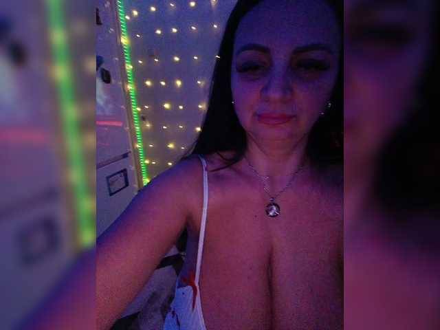 Lana1973's BongaCams show and profile