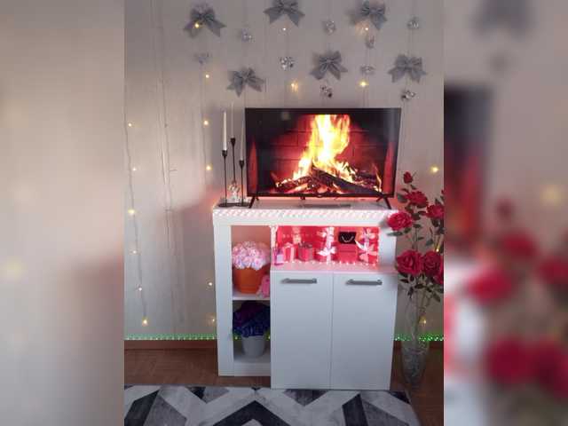 Lana1973's BongaCams show and profile