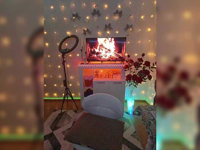 Lana1973's BongaCams show and profile