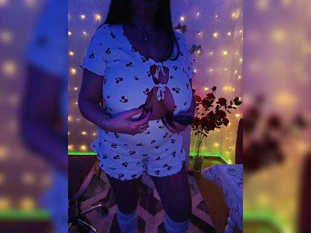 Lana1973's BongaCams show and profile