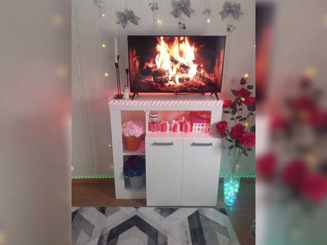 Lana1973's BongaCams show and profile