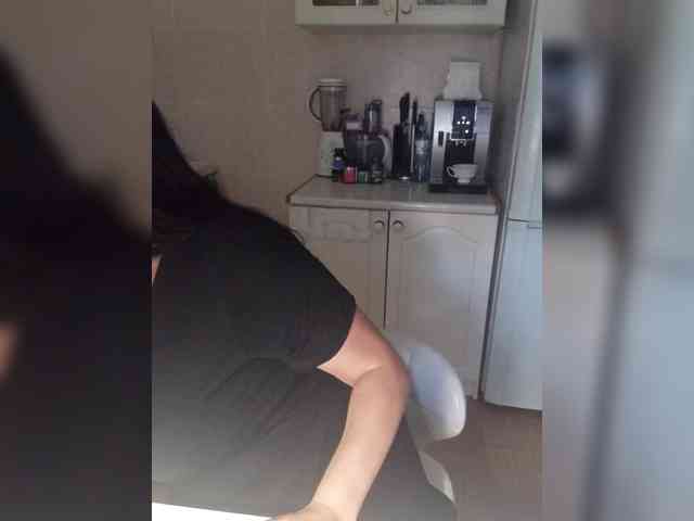 Lana1973 webcam