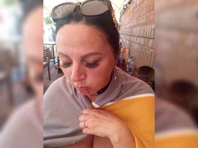 Lana1973 webcam