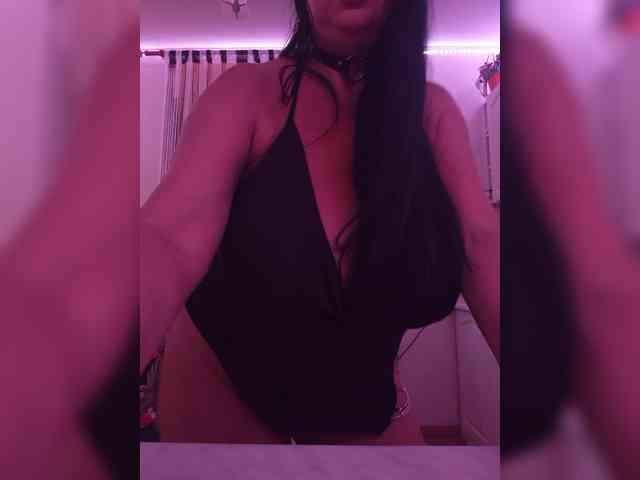 Lana1973 webcam