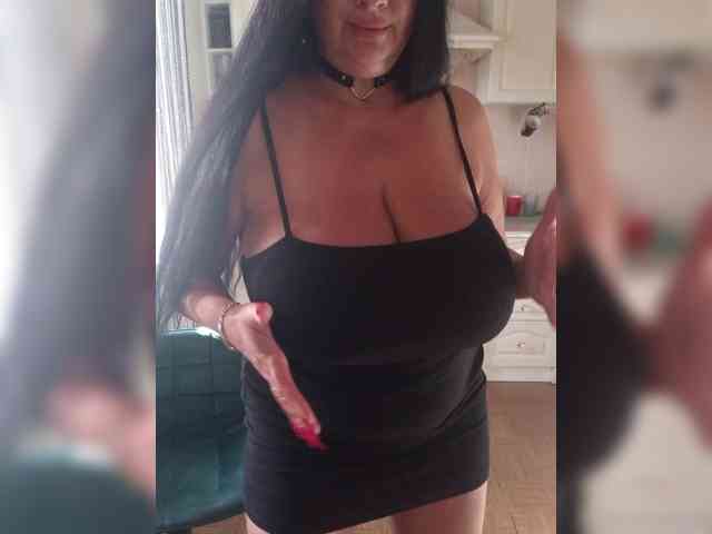 Lana1973 webcam