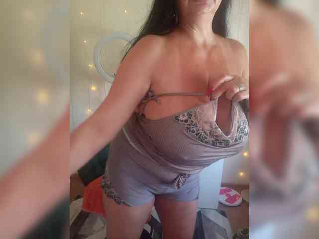 Lana1973 webcam