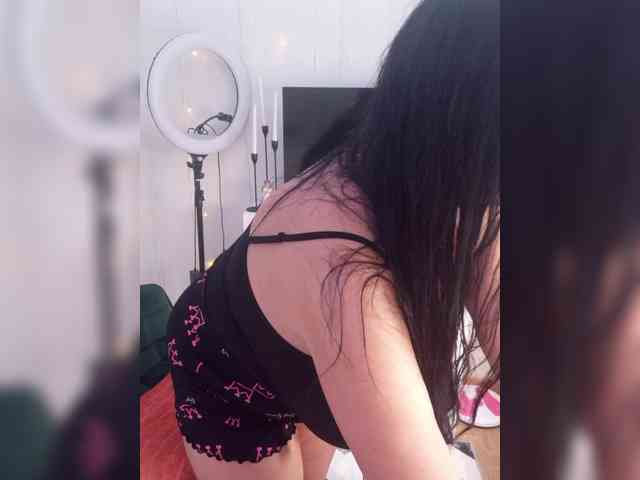 Lana1973 webcam