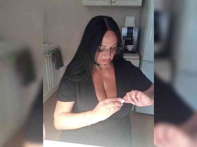 Lana1973 webcam