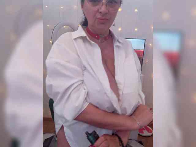 Lana1973 webcam