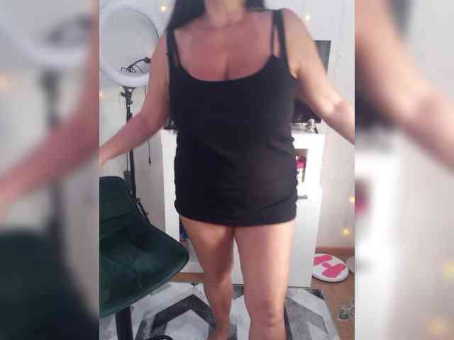Lana1973 webcam