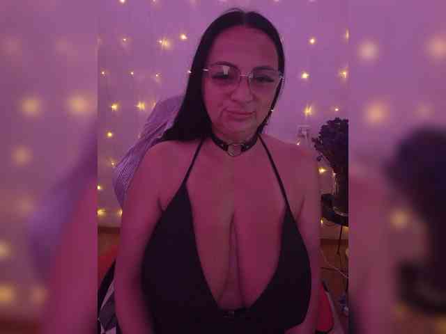 Lana1973 webcam