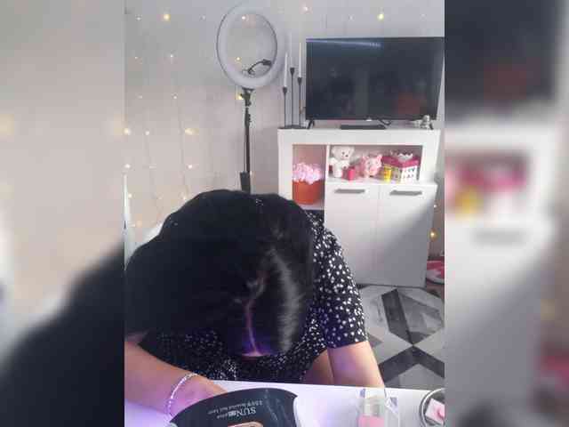 Lana1973 webcam