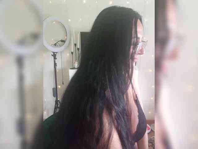 Lana1973 webcam