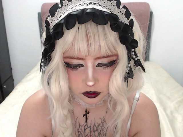 darkelectrodj's BongaCams show and profile