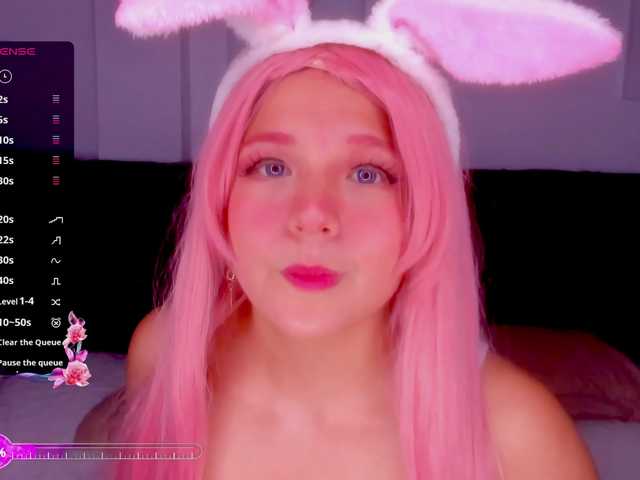 Miilyhot webcam bongacams model stream image