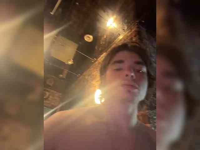 Zolomax228 Live Webcam on BongaCams