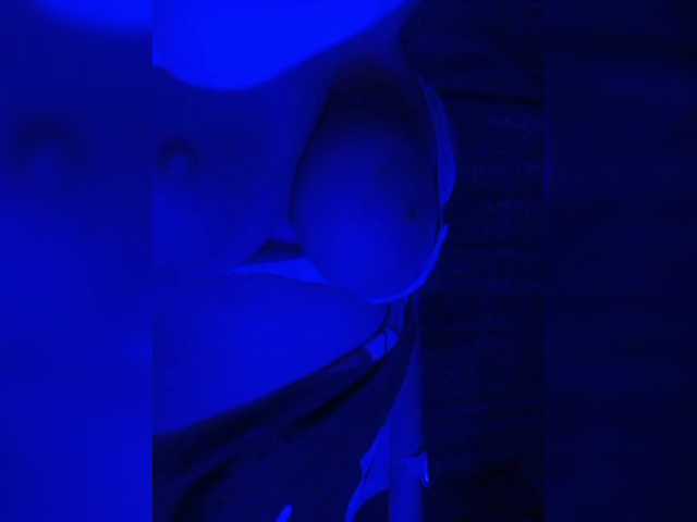 Monopussyy's BongaCams show and profile