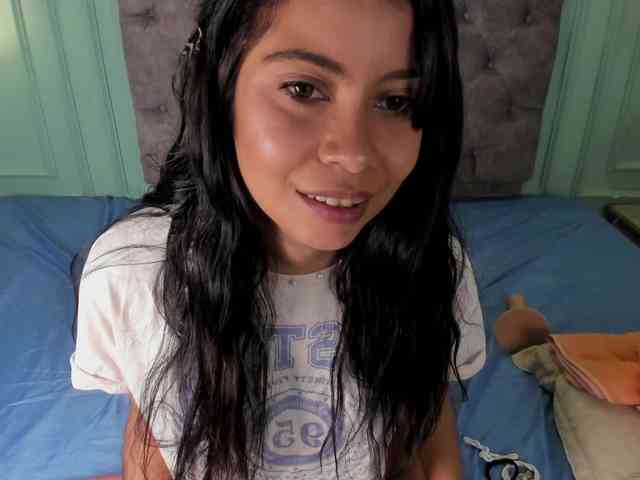lili-swam webcam