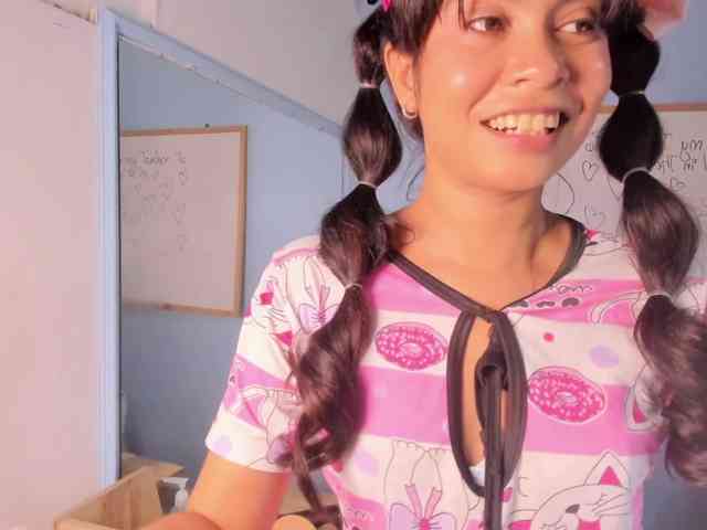 dirty adult chat Lili-swam