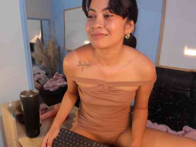 lili-swam webcam