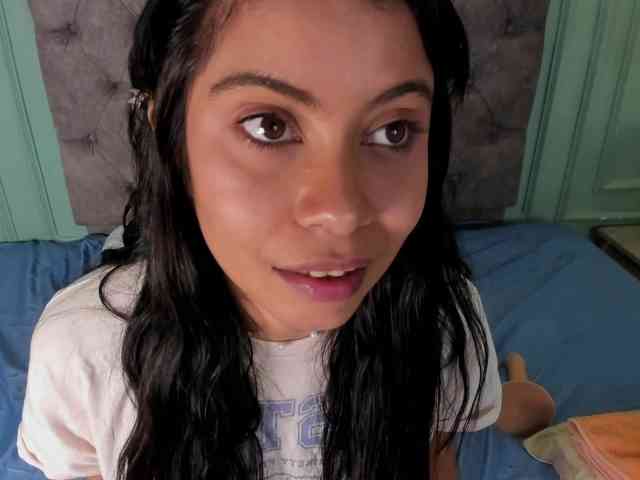 lili-swam webcam