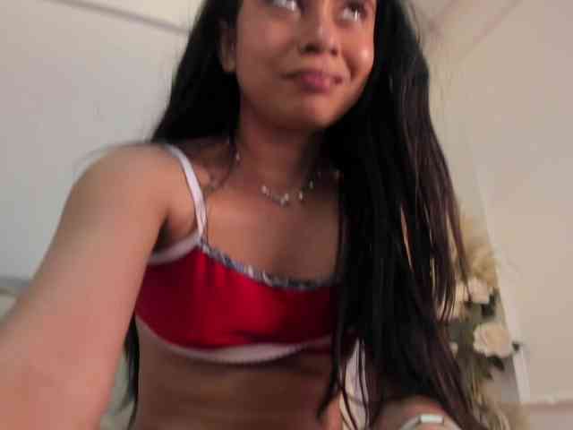 lili-swam webcam