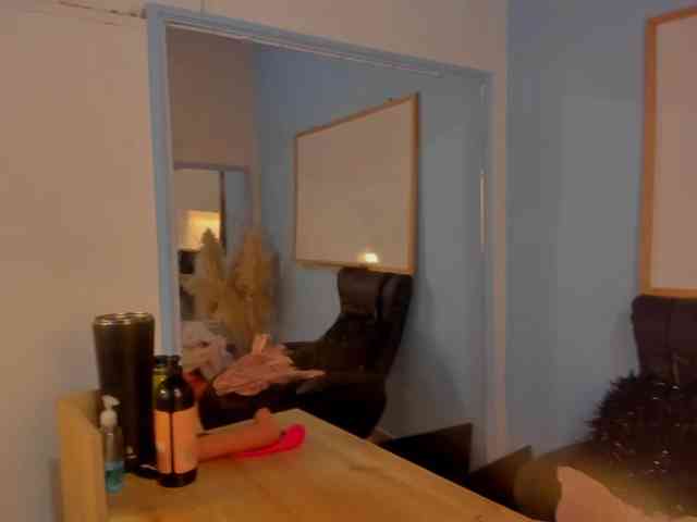 lili-swam webcam
