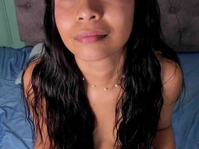 lili-swam webcam