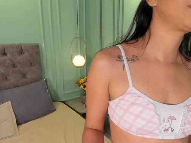 lili-swam webcam