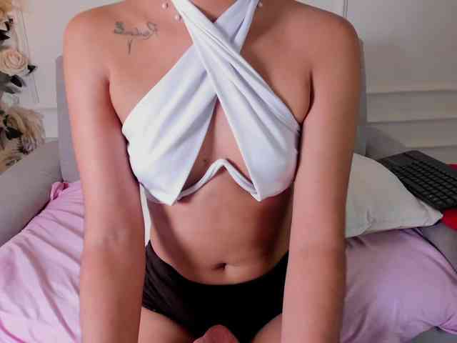 lili-swam webcam