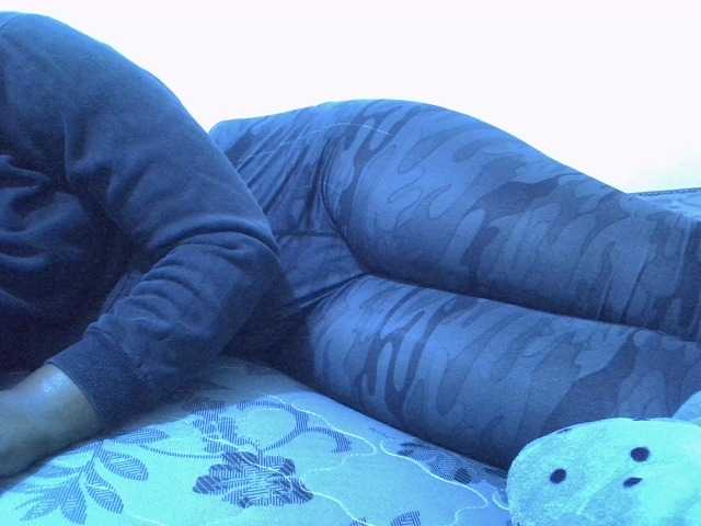 Africanaa's BongaCams show and profile