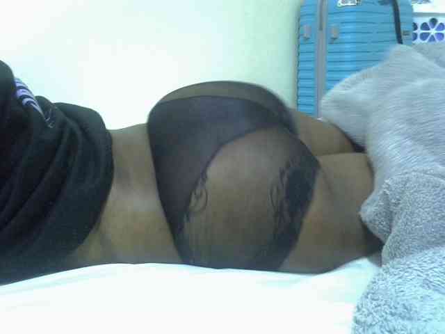 Africanaa Live Webcam on {site_name}