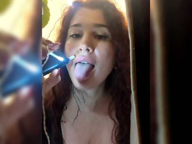 Krezyb's BongaCams show and profile