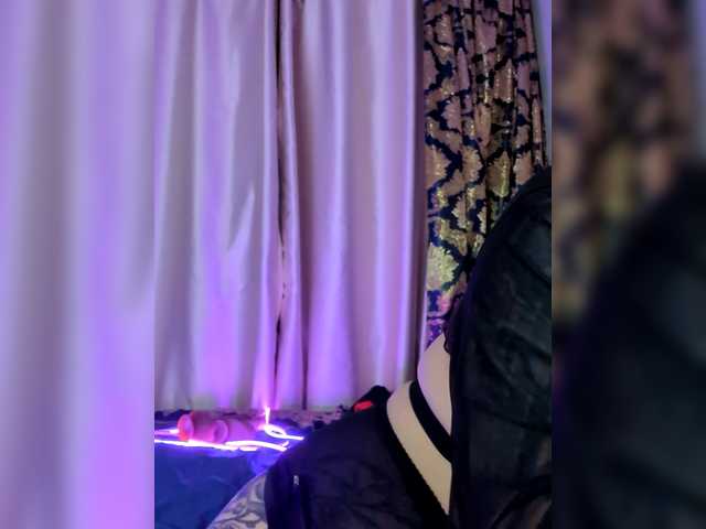 Krezyb's BongaCams show and profile