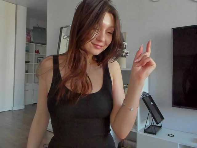 nerenua's BongaCams show and profile