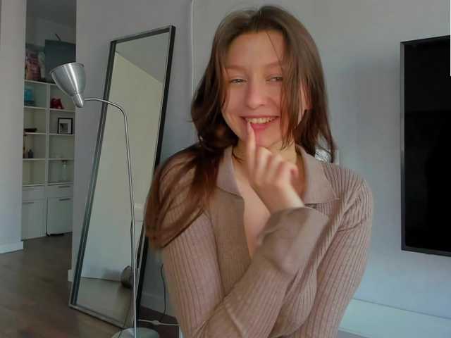 nerenua's BongaCams show and profile