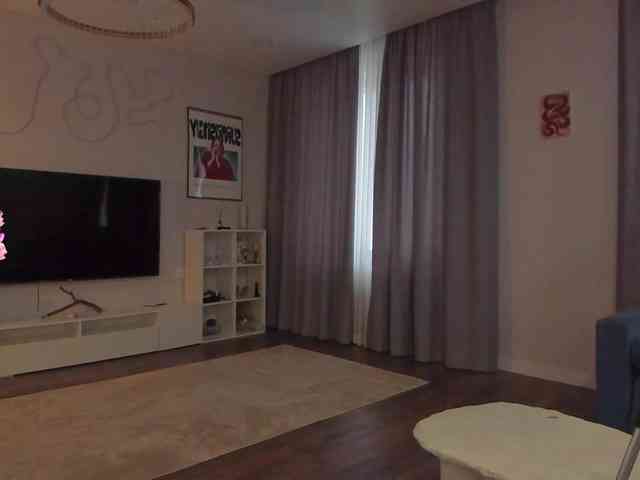 nerenua Live Webcam on BongaCams