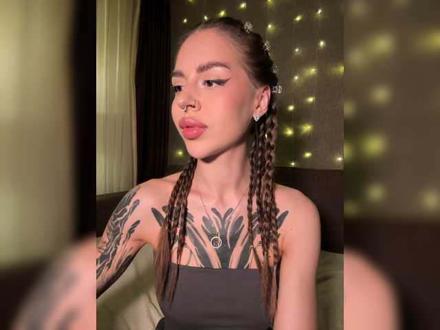 -Aperol-'s BongaCams show and profile