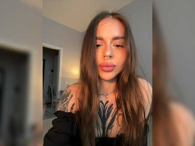 -Aperol-'s BongaCams show and profile