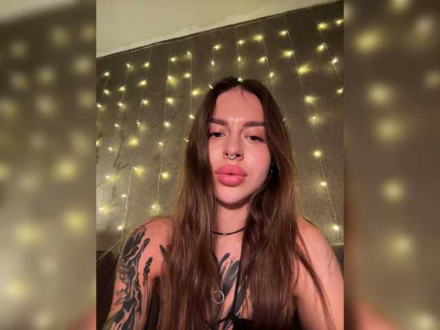 -Aperol-'s BongaCams show and profile