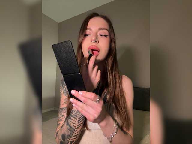 -Aperol-'s BongaCams show and profile