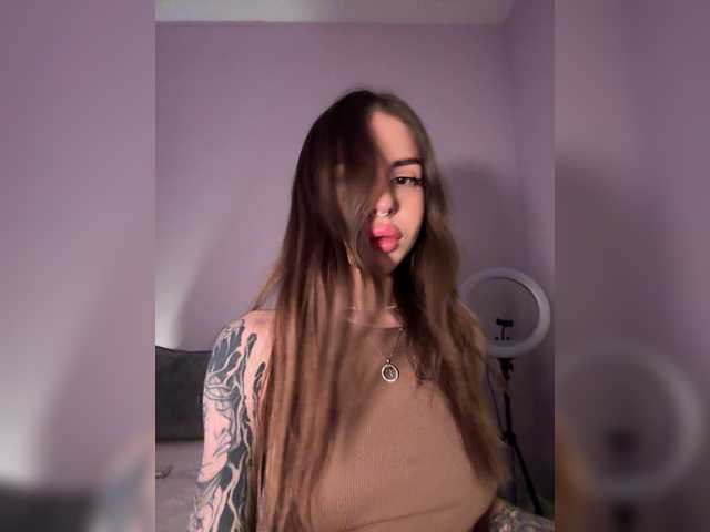 -Aperol-'s BongaCams show and profile