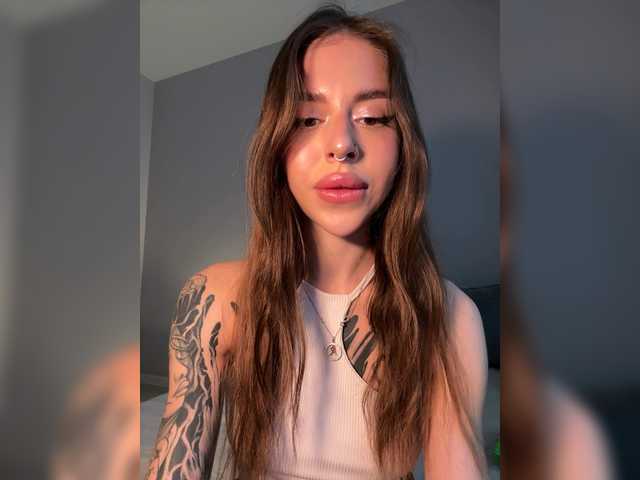 -Aperol- from BongaCams is Freechat