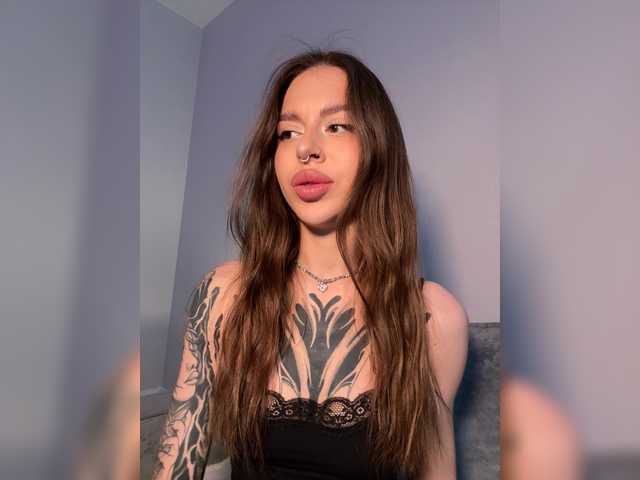 -Aperol- — Freechat on BongaCams