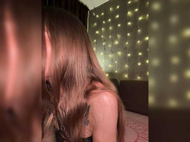 -Aperol-'s BongaCams show and profile