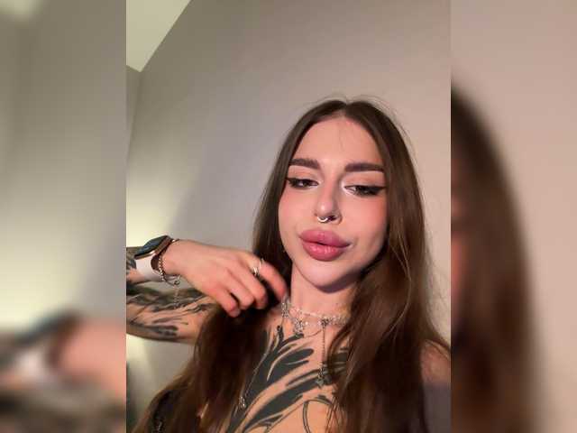 -Aperol-'s BongaCams show and profile