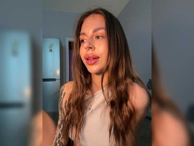 -Aperol-'s BongaCams show and profile