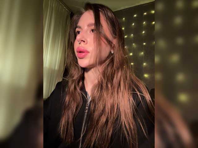 -Aperol-'s BongaCams show and profile