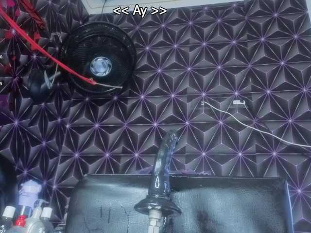 Megann9's BongaCams show and profile